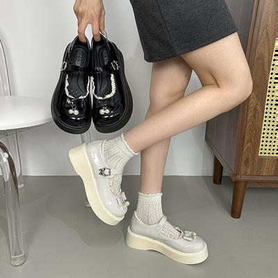 Мэри Джейн 2025 новая корейская универсальная юбка маленькие кожаные туфли женские белые туфли на платформе одинарные французская внешняя торговля