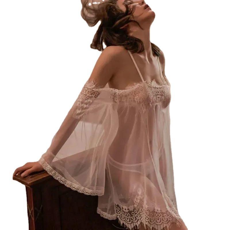 Sexy lingerie women are extremely tempting to flirt super saucy large size transparent lace suspender skirt free suit