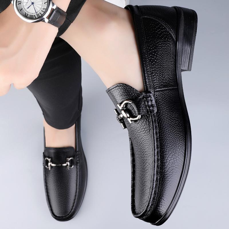 Модные мужские туфли на плоской подошве из натуральной кожи, удобная повседневная обувь 2024 года, высококачественная классическая мужская обувь для свадьбы, мужские лоферы