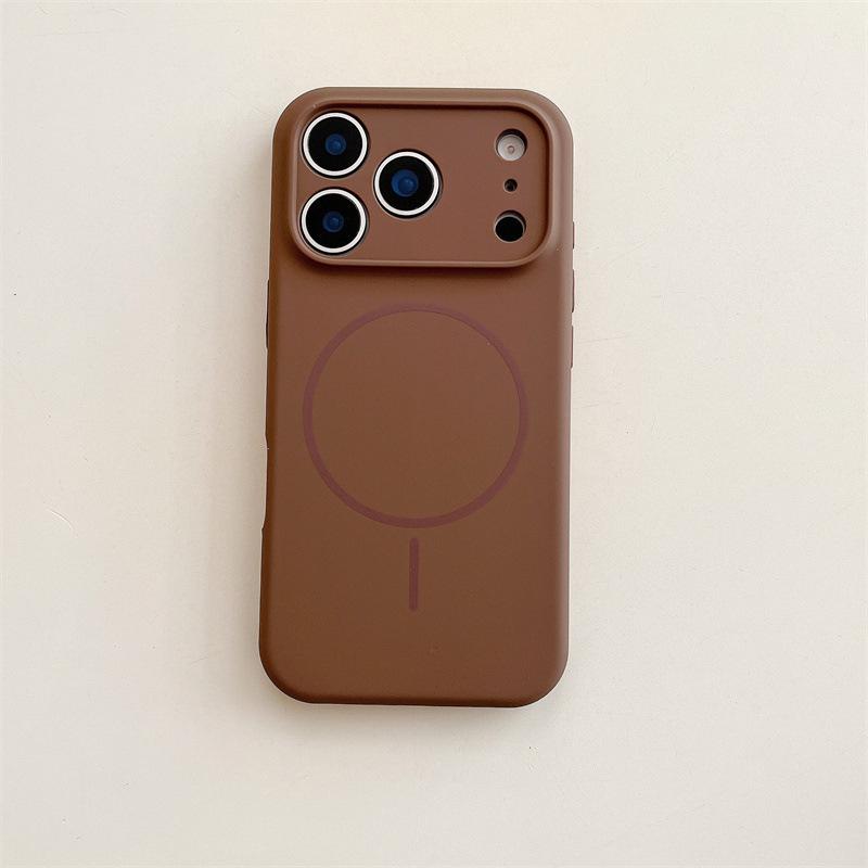 Тонкий магнитный чехол для iPhone 17 Pro Max с точным вырезом для камеры и мягкой защитой