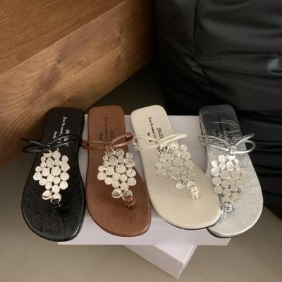 Супер яркие классные тапочки с клипсами в этническом стиле для женщин, новый летний наряд с шлепанцами и сандалиями на плоской подошве