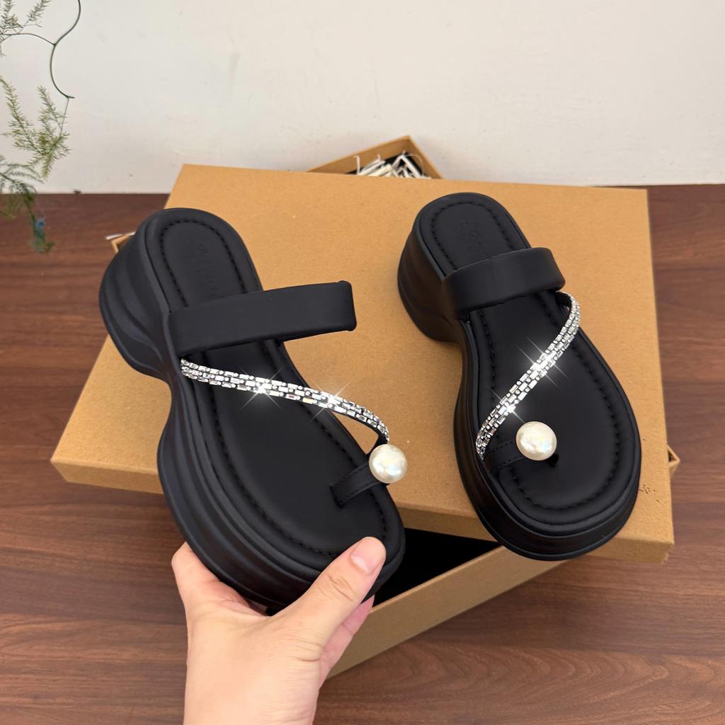 Fashion Women's Summer Outdoor Wear French Style Thick Bottom Heightening Anti-Slip Easy To Match Slides Fashionable Slip-On Sandals