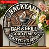 2d Flat 20*20cm Round Wooden Signs, "Backyard Bar and Grill Good Times Whatever You Broujht" Retro Signs, Outdoor Barbecue Beer Themed Decoration.