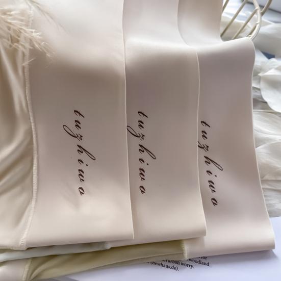 Женские трусики бесшовные с высокой талией из тонкого шелка, высокая эластичность, хорошая воздухопроницаемость, твердые