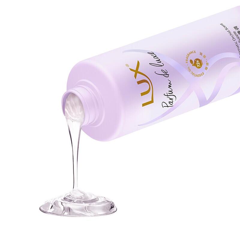 LUX Flower Fragrance Hydrating Shampoo