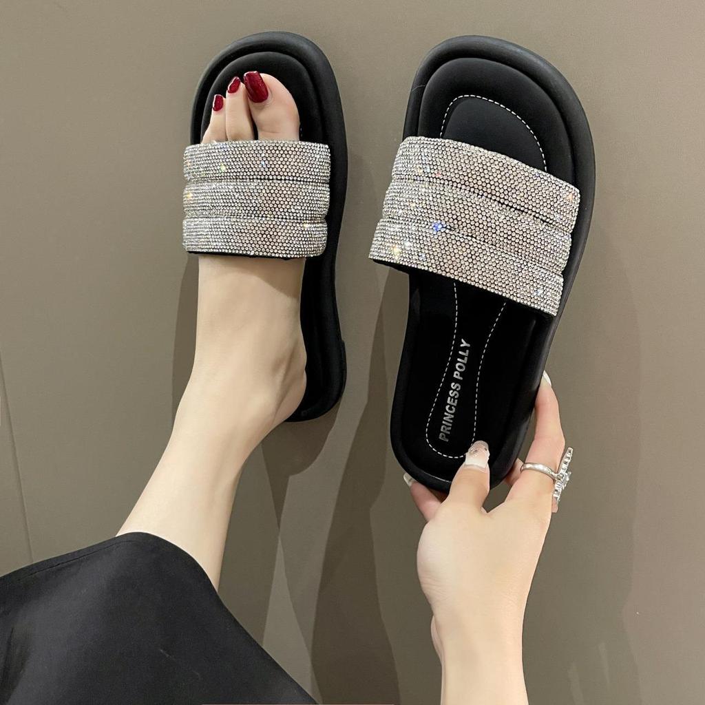 Slippers Female Summer Outer Wear 2025 New Fairy Style Fashion Rhinestone Flat Bottom One-word Drag Out Beach Cool Slippers