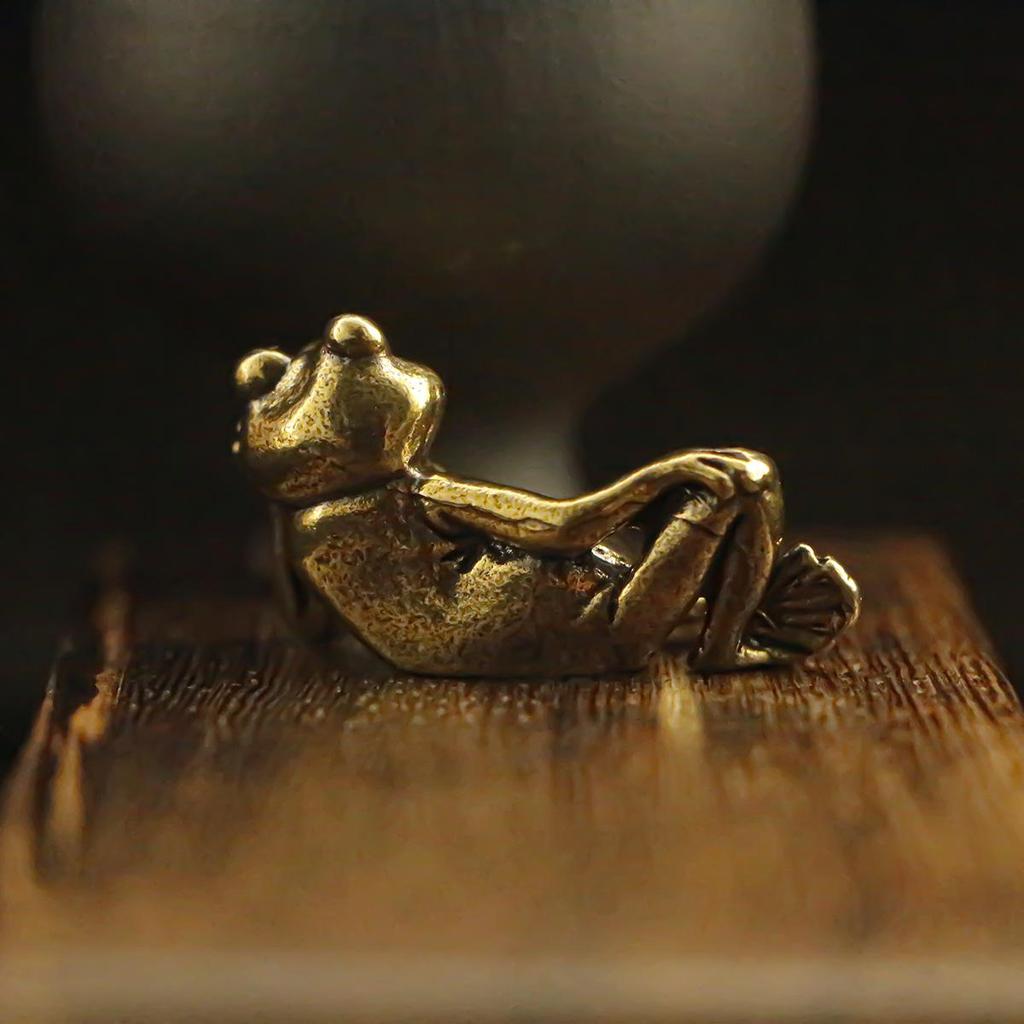 Retro Brass Sleeping Beauty Frog Sculpture - Bronze Handmade Desk Ornament