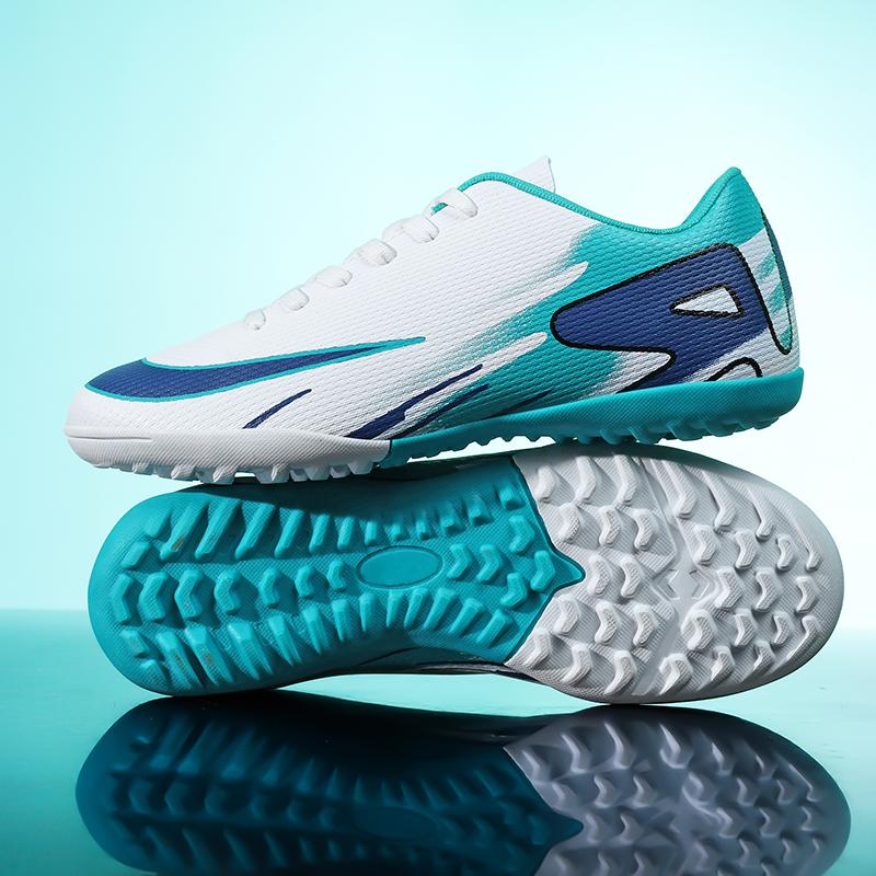 Новые мужские футбольные бутсы Мягкие тренировочные Профессиональные футбольные бутсы Унисекс Ультралегкие Дышащие Спортивные Шипы для травы Матчевые Кроссовки