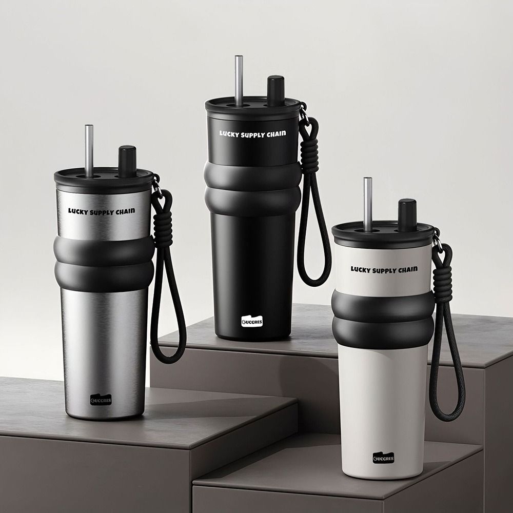Large Capacity Vacuum Insulated Bottle 700ML Straw Cup Durable Water Bottle