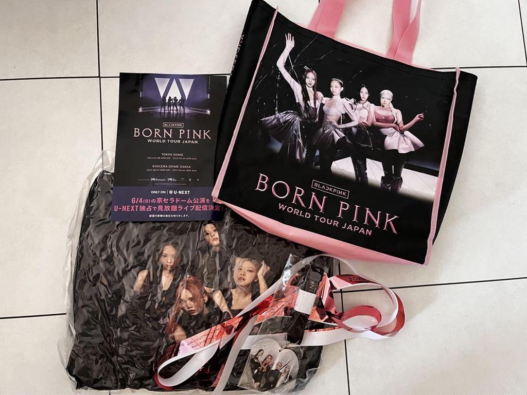 [USED] BLACKPINK BORN PINK Premium Seat Bonus Goods + Silver Tape
