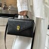 New Women's Bag Fashion Style Woven Messenger Bag Portable Shoulder Oblique Span Bag Fashion