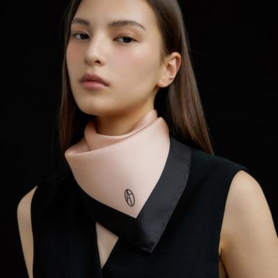 AVVINA PELLE Border Square Silk Scarf 50 - Black/Beige