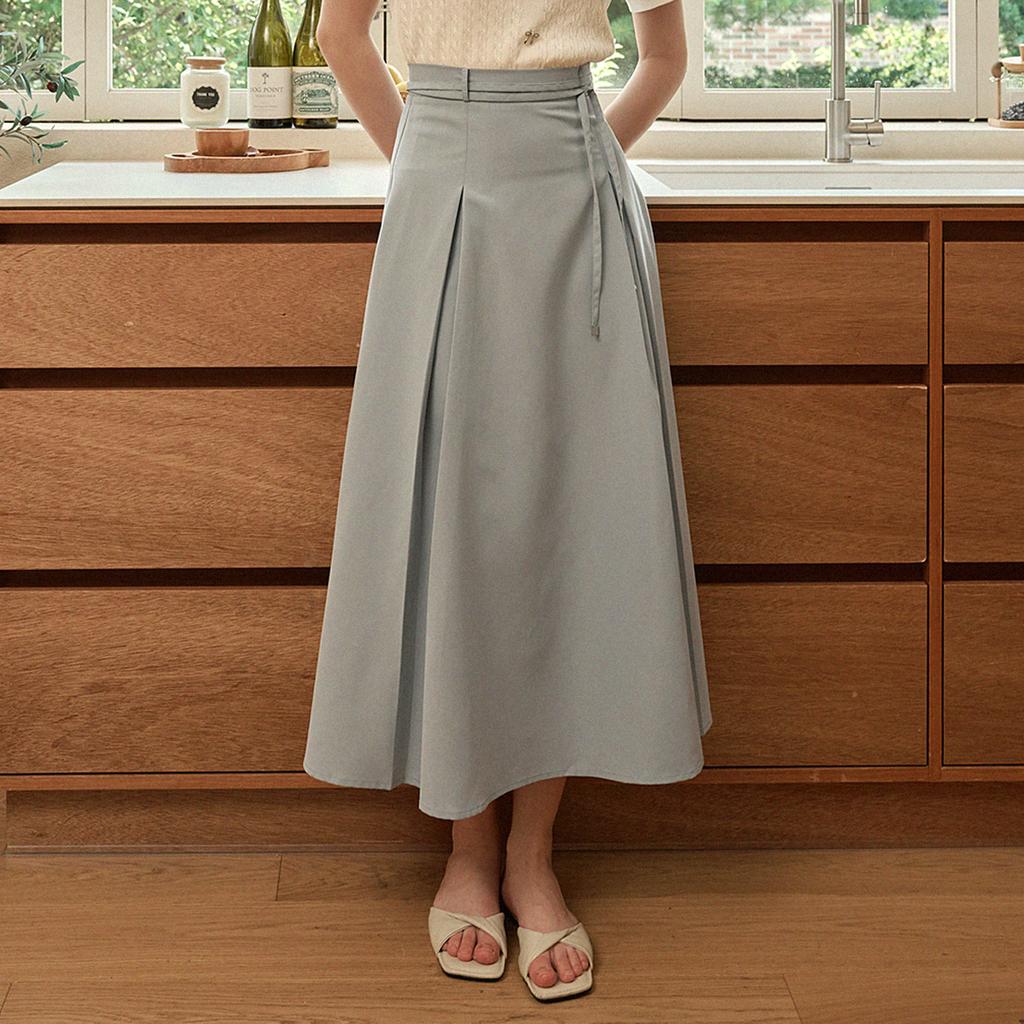 Micene Nerine Strap Pleated Long Skirt