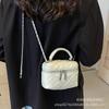 Fashionable and Simple Hand-held Small Bag Women's 2025 New Explosive One-shoulder Crossbody Bag Diamond Check Chain Small Square Bag