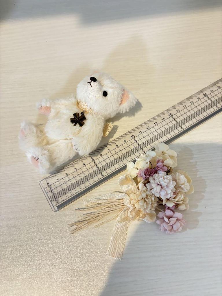 [USED] Artist Teddy Bear Corsage
