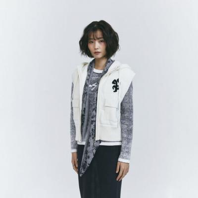 People Of The World 25fw Стеганый жилет с капюшоном из смесовой кашемировой шерсти