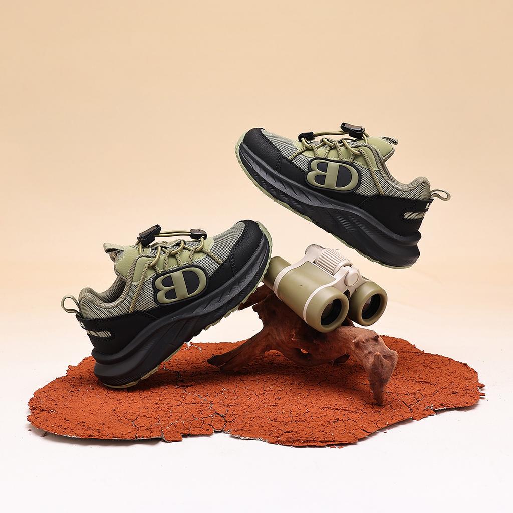 B. Duck Little Yellow Duck Children's Shoes