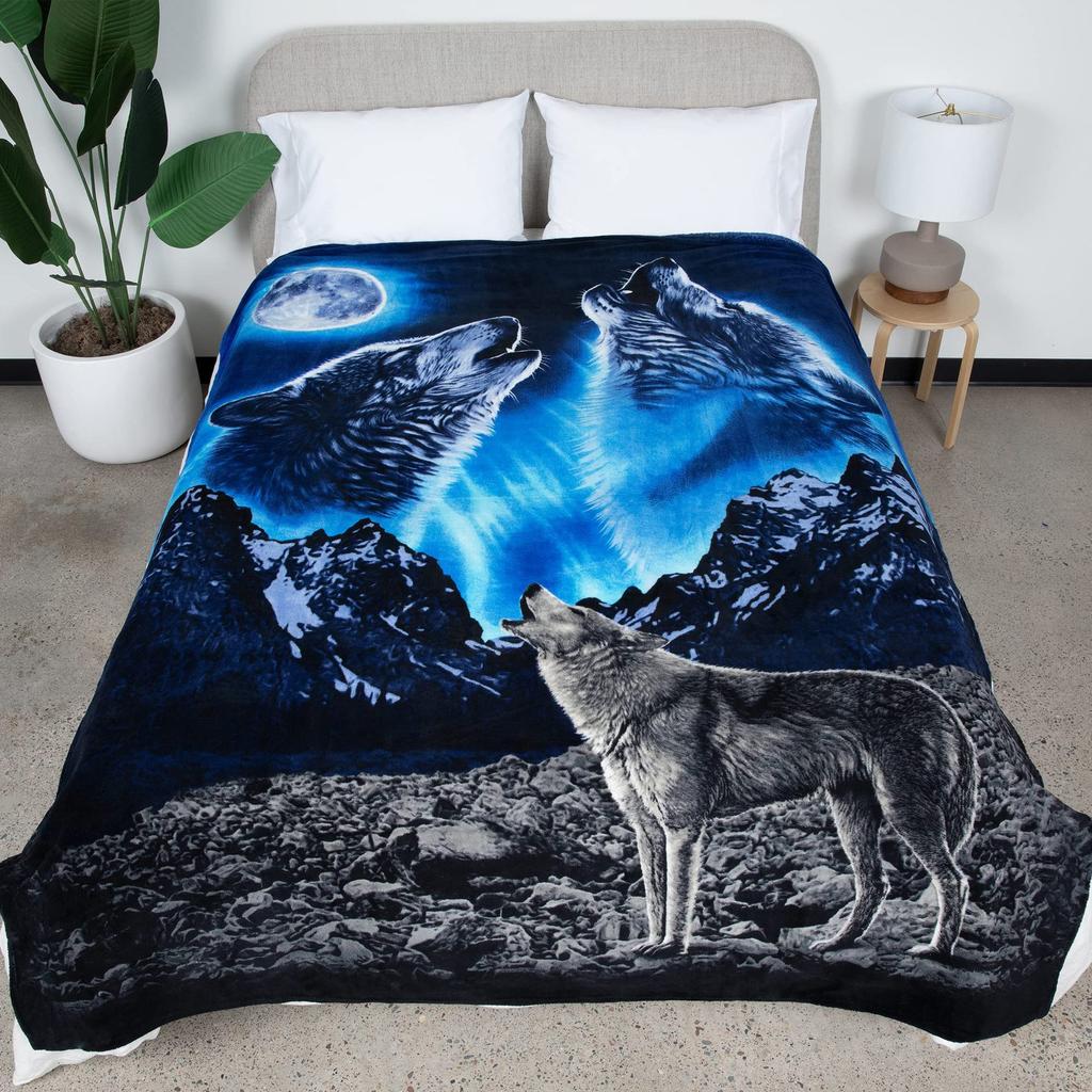 Wolf Animal Blanket Moon Print Flannel Blanket Bedding Sofa Blanket