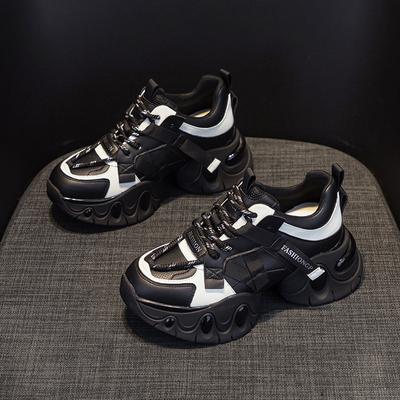 Популярные папины кроссовки на толстой подошве с внутренней платформой, увеличивающей рост, весна 2025, новая звезда в том же повседневном универсальном модном стиле, женские на шнуровке