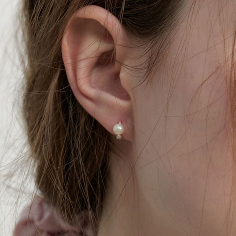 LOVE ME MONSTER [Silver] 5mm Pearl Ring Earrings (L241MER070)