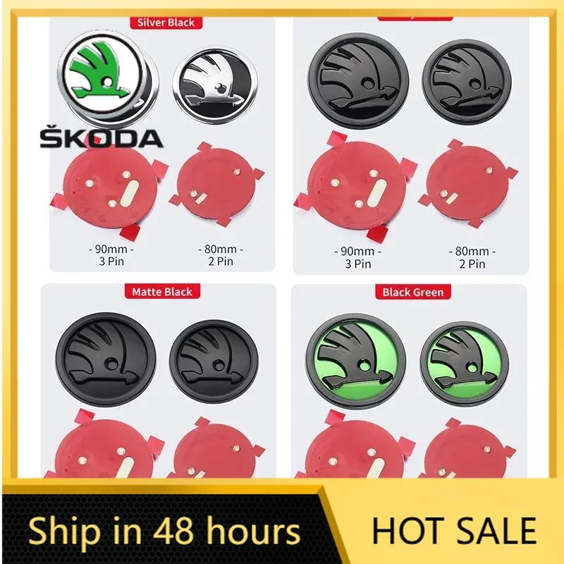 JIYQ3 Car Sticker 2025 New 2pcs 80mm/90mm 3D Car Emblem Badge Hood Front Rear Trunk Logo For Skoda Fabia 1 2 Octavia a7 RS Superb Rapi