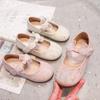 2024 Новые модные детские туфли Мэри Джейн в китайском стиле для девочек, кожаные туфли с вышивкой в виде бабочек, простые повседневные туфли с круглым носком для детей