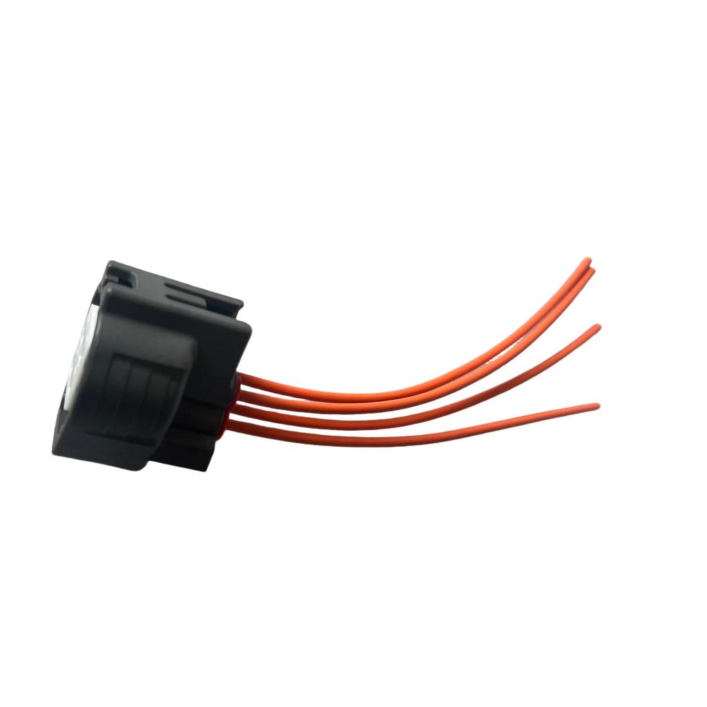 CT42 Bulb Socket for Toyota Camry, Corolla, Reiz, Crown, and RAV4.