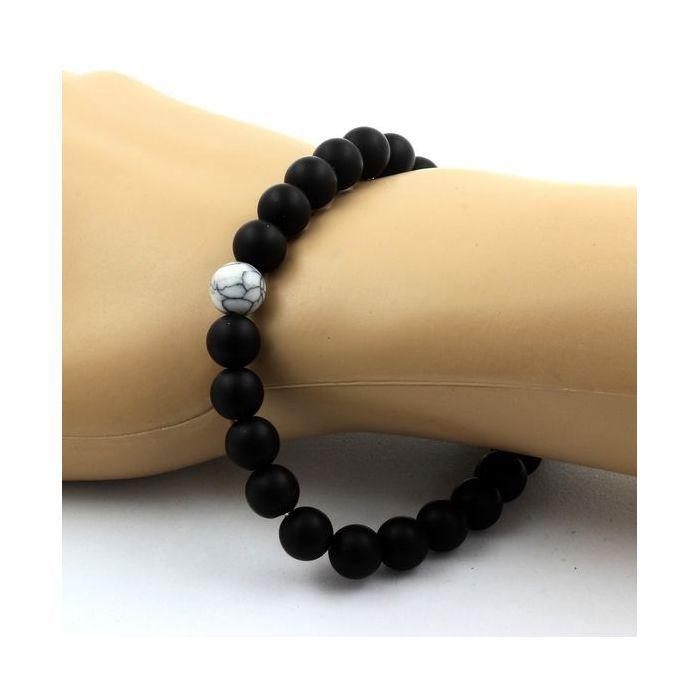 Pierres et Minéraux. Bracelet Perles Onyx noir mat + Howlite 8 mm. Fabriqué en France.