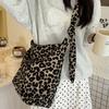 Модный отдел ins ленивая леопардовая женская сумка через плечо большая вместительная сумка-тоут женская студенческая сумка для занятий