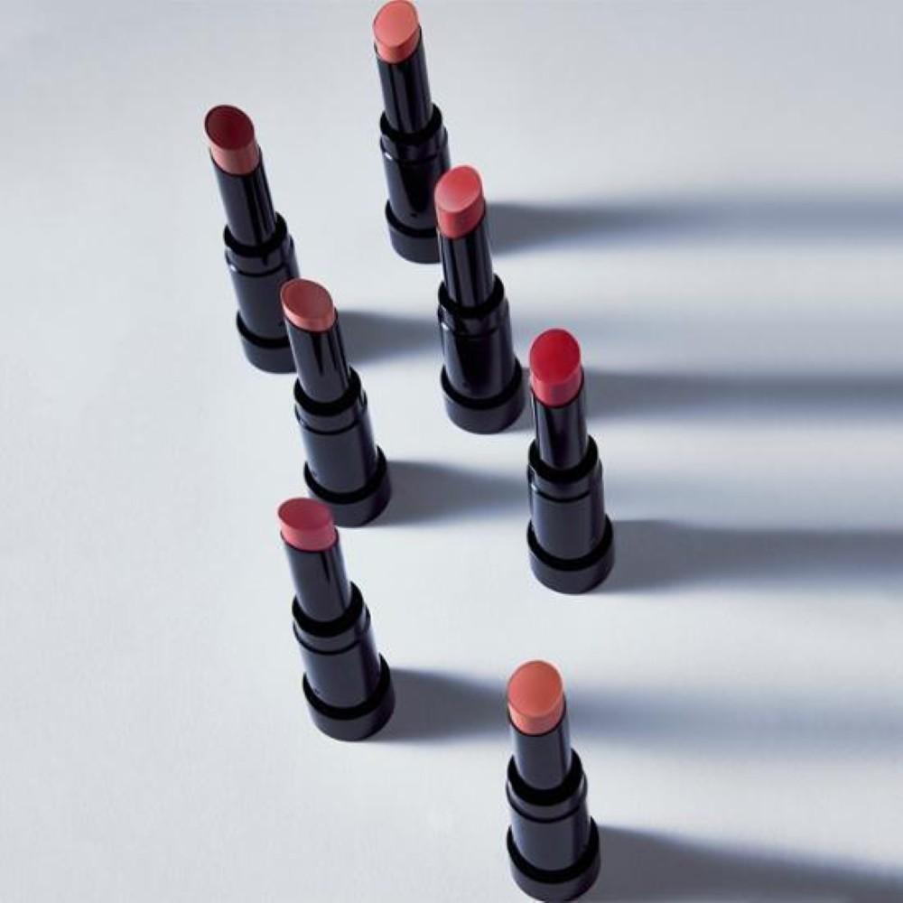 Hera Матовая губная помада Sensual Powder 3г