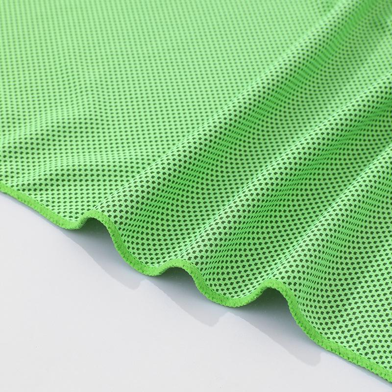 Plus Size Quick-Dry Hooded Beach Towel with Sun Protection and Cooling Effect