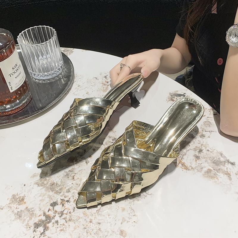 Летние женские тапочки плетеные с острым носком слипоны женские мюли обувь на плоской подошве сандалии обувь платье шлепанцы mujer