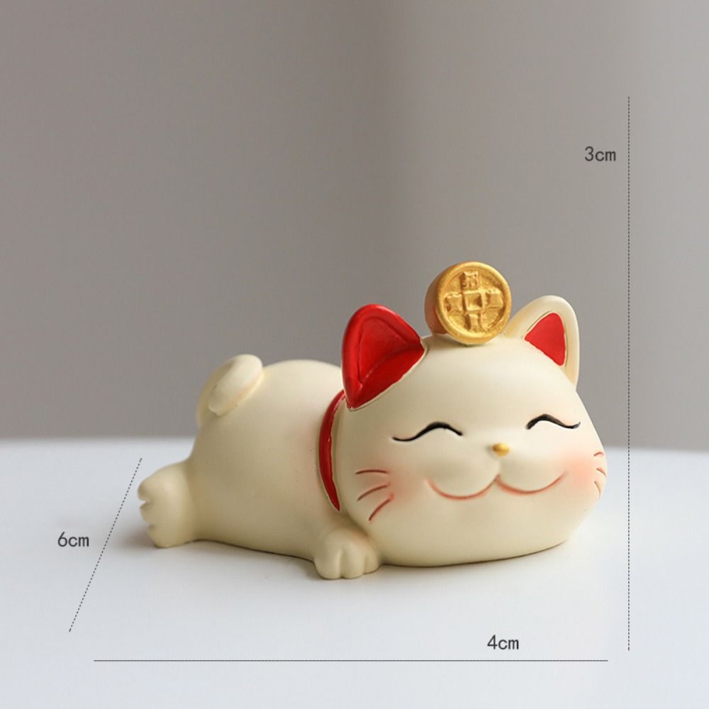 Shake Head Lucky Cat Car Decoration Waving Arm Maneki Neko Ornament  Desktop Decoration