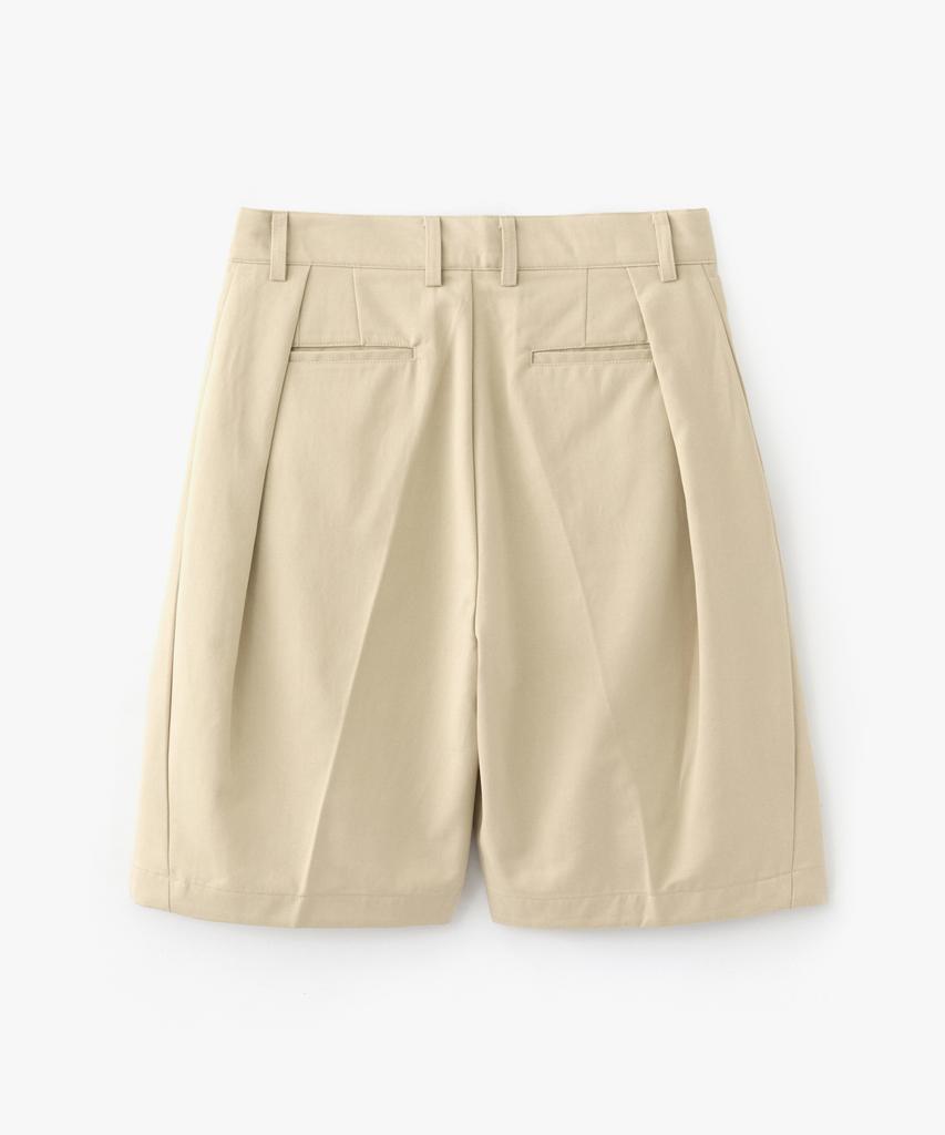 COFWI Cleve Multi-Tuck Shorts Beige