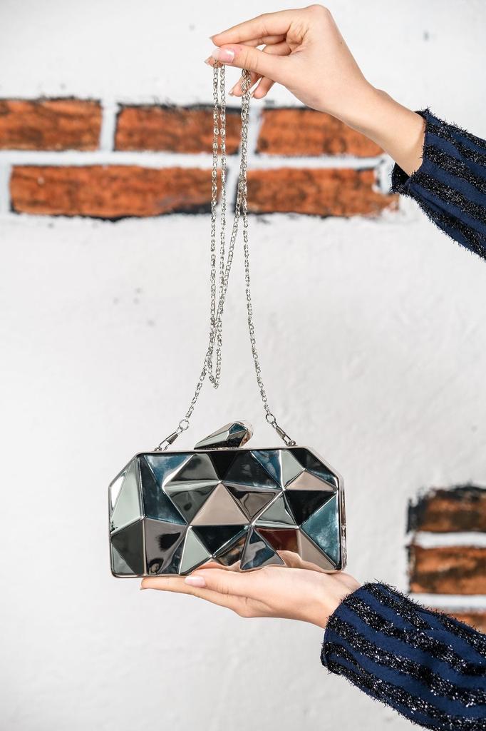 Women's Stylish and Useful Evening Dress Bag Metal Silver Women's Evening Dress Bag