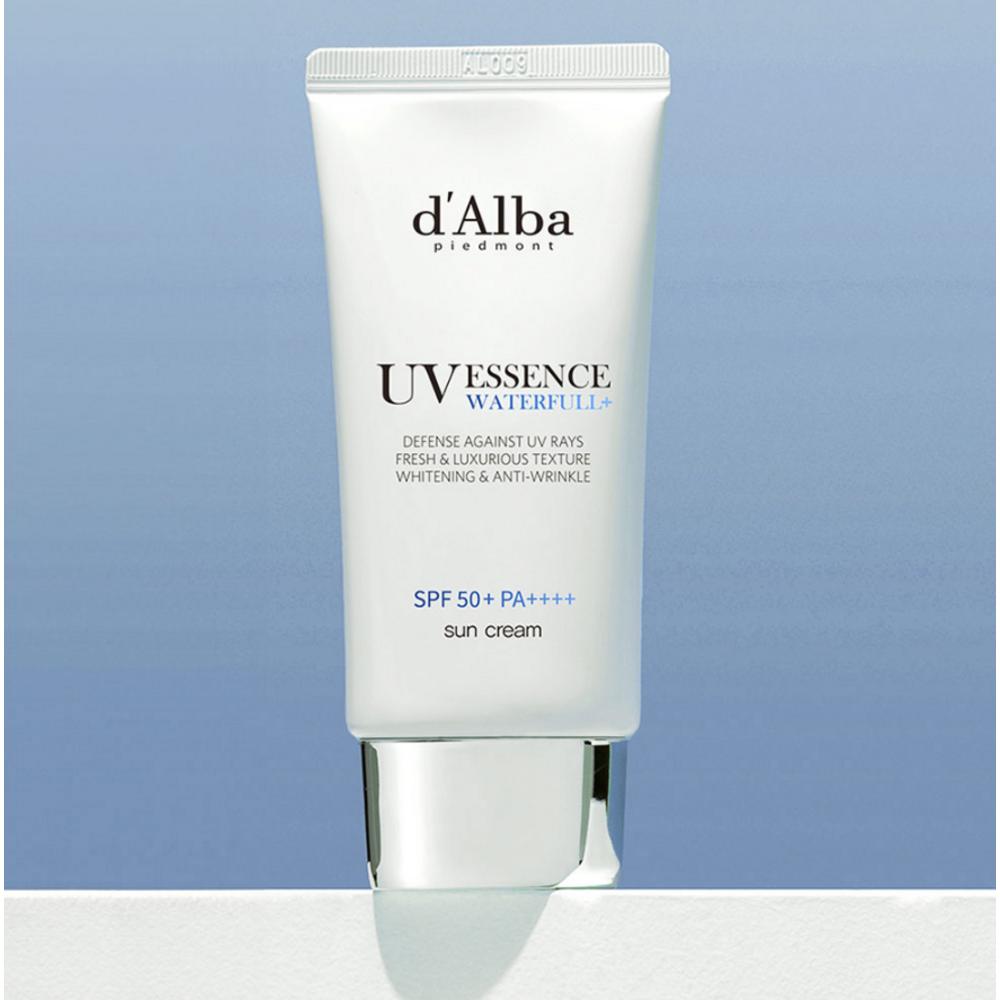 d'Alba Waterful Essence Sun Cream SPF50+ PA++++ 50ml + Waterful Tone-up Sun Cream SPF50+ PA++++ 50ml + Gift Bag