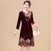 XUEXI Elegant Gold Velvet Mid-Length Banquet Dress