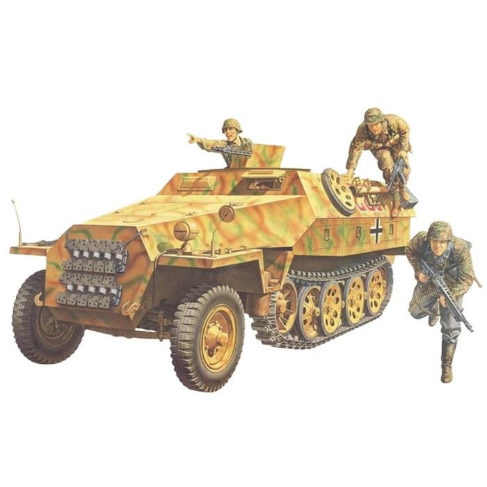 Tamiya 1/35 Military Miniature Series No.195 German Army Hanomag Armored Personnel Carrier Type D with Schtzenpanzer Plastic Model 35195