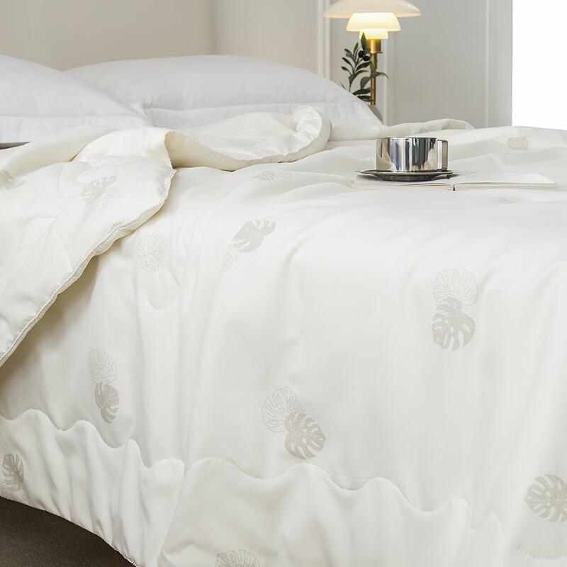 Пододеяльник LOUIS.KELLOG LK8509 Серия Silk Eco