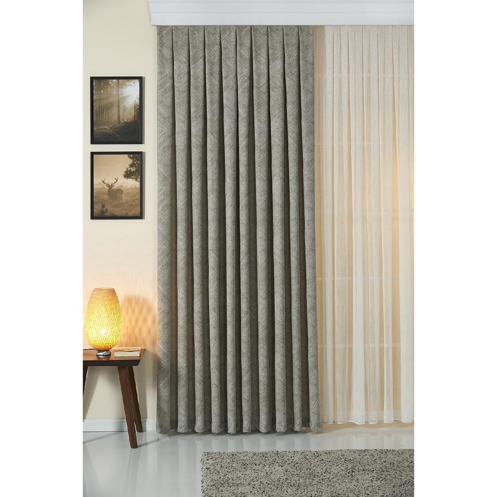 Синяя бирюзовая тонкая полосатая завеса с перекрестным квадратным узором Фоновая завеса Воздушная - Гофрированная - Пациент - Обмотка Вытяжка