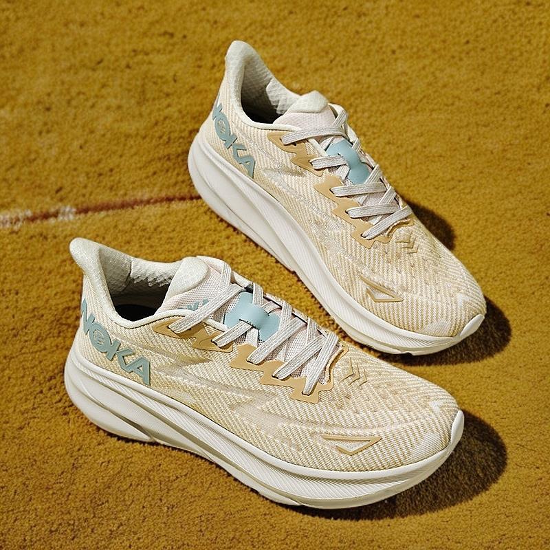 Elevated sports, leisure, breathable small white shoes, couple's anti slip and wear-resistant board shoes, 2024 new model