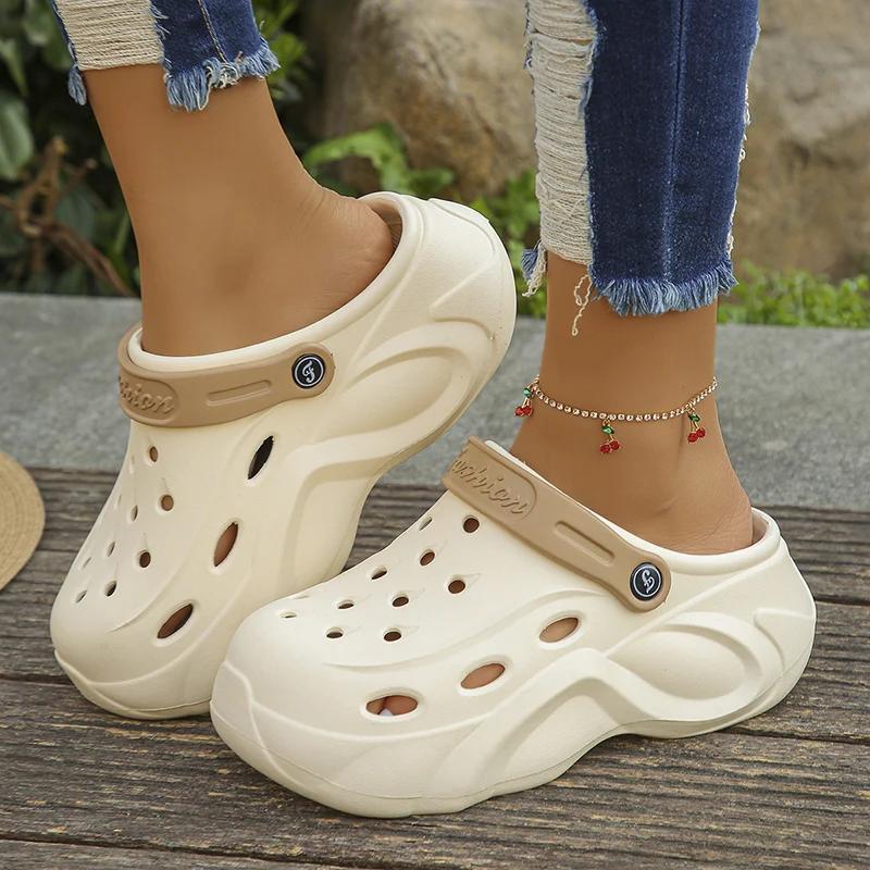 Сандалии-сабо на платформе женские летние 2024 г. легкие туфли на толстой подошве для пляжа и сада женские нескользящие тапочки на танкетке Eva