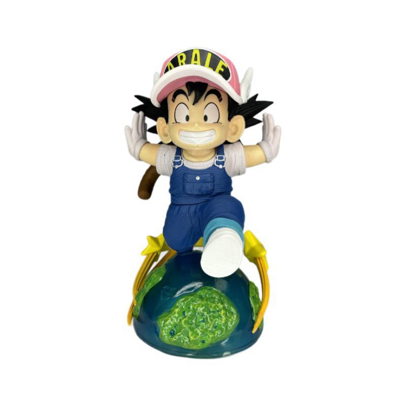 Фигурка-украшение из аниме Dragon Ball: Сцена бега Гоку и Арале
