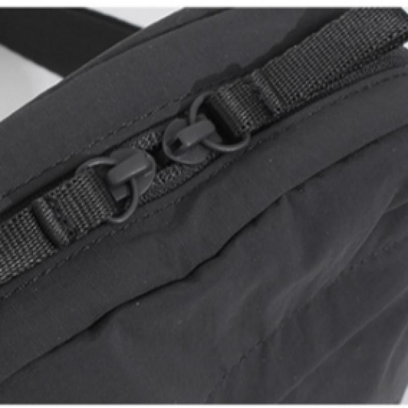 North Face Travel Crossbody Small Bag