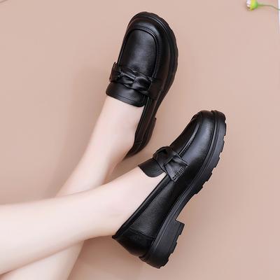 Мягкие лоферы из коровьей кожи первого слоя Ld, женские туфли на мягкой подошве и низком каблуке для мам среднего возраста, повседневные небольшие кожаные туфли