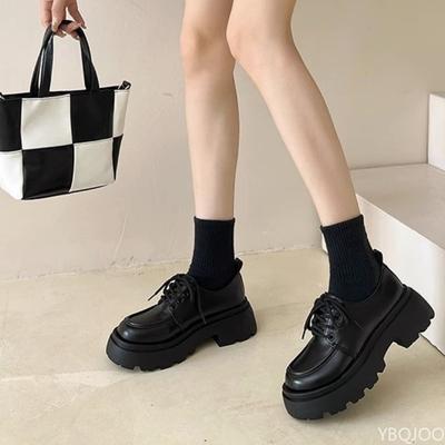 Модные женские балетки осень черные модные удобные кожаные туфли на шнуровке для улицы повседневные универсальные женские туфли