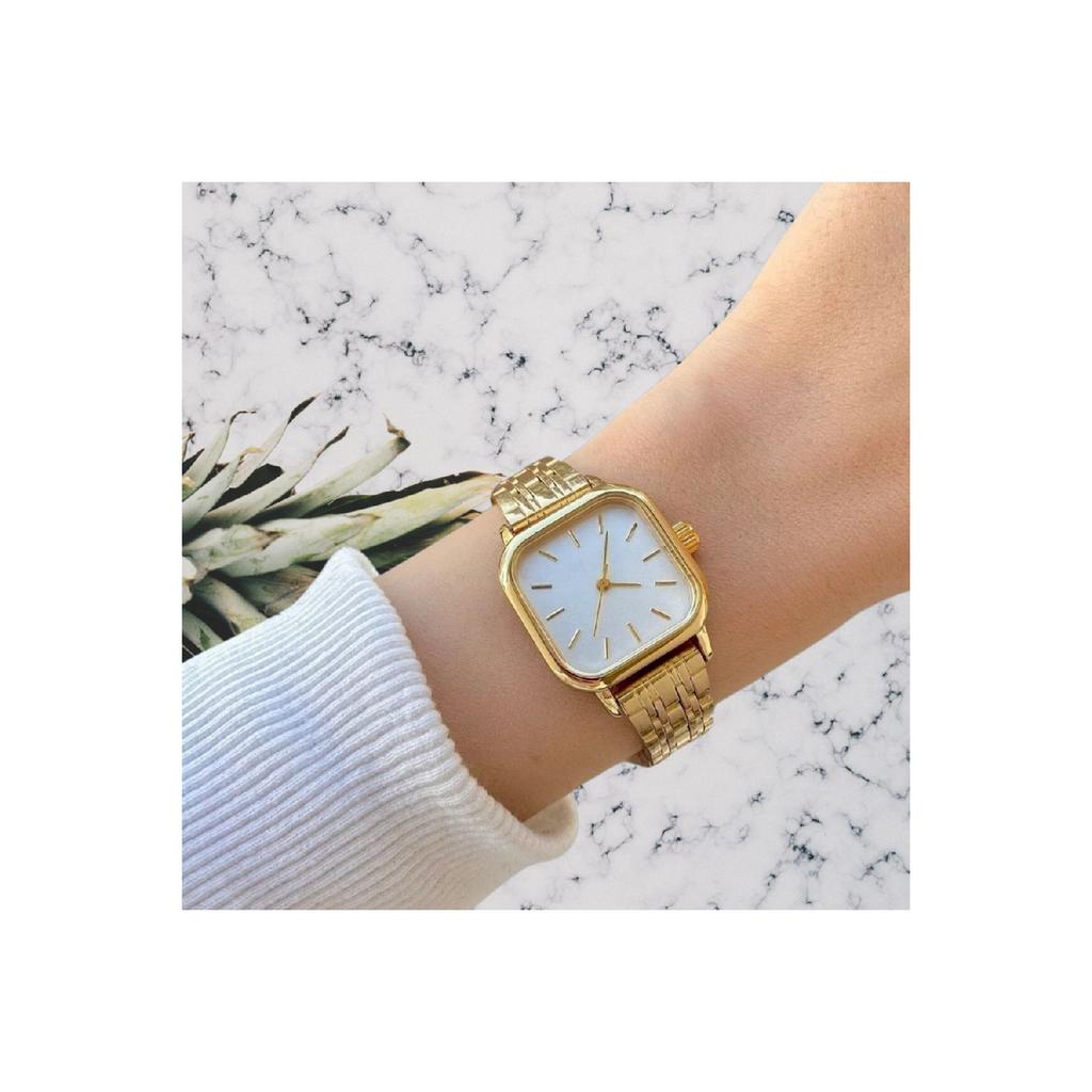 Retro Strap Women's Wristwatch