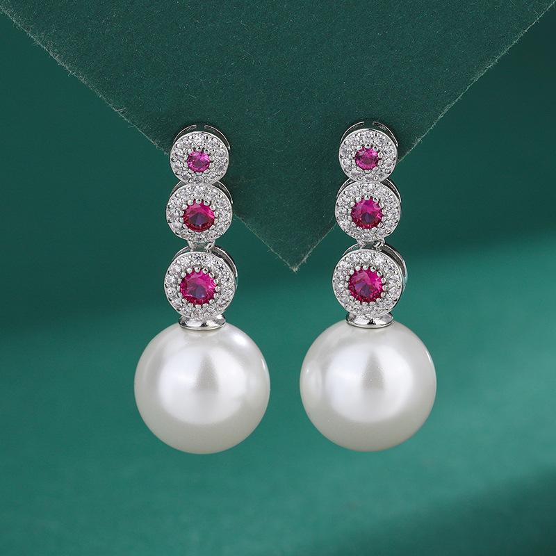 2024 новые серьги с имитацией натурального жемчуга, серьги с микроинкрустацией из цветного циркония, белые серьги с ракушками, серьги с красным корундом и жемчугом рябчик