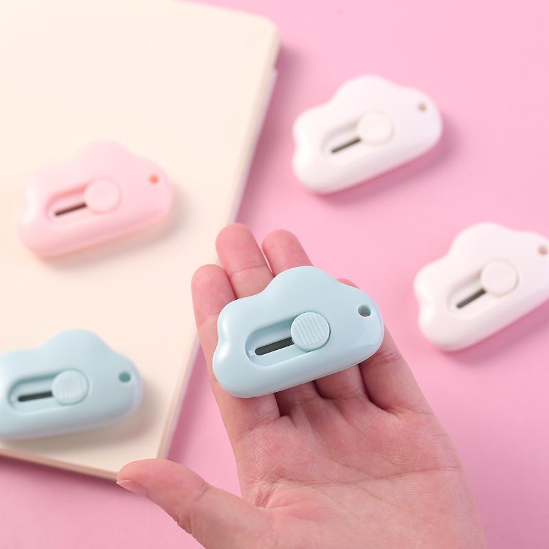 Kawaii Clouds Lightweight Utility Knife Unpack Express Unboxing Artifact Student School Learning Office Supplies