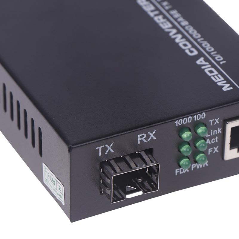 1 шт. Гигабитный медиаконвертер SFP 1 SFP в 1 RJ45 трансивер 10/100/1000M волоконно-оптический коммутатор с 3 км/20 км Lc/Sc SFP-модулем